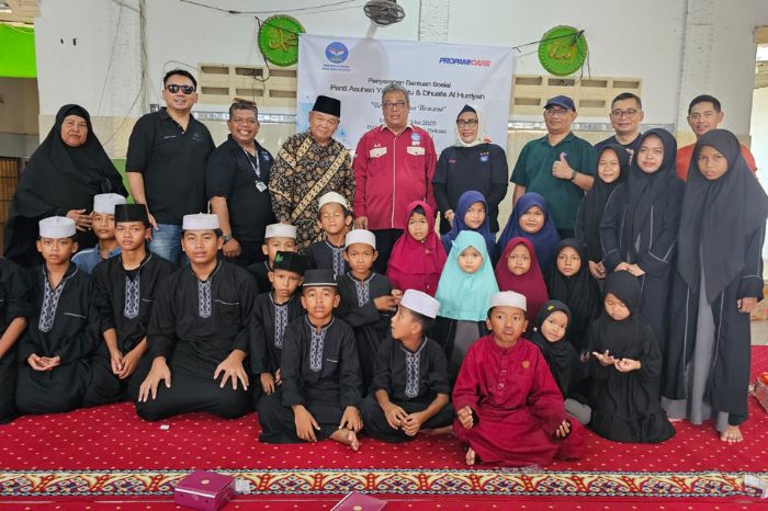 Foto : PROPAMI Care salurkan bantuan untuk panti asuhan di Bekasi. Komitmen wujudkan masyarakat sehat, peduli, dan tangguh. (18/5/25) (Doc.Ist)