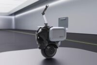 The Mobility One, a versatile Multipurpose Wheeled Robot, OMOWAY's second product built on the OMO-ROBOT Universal Architecture.